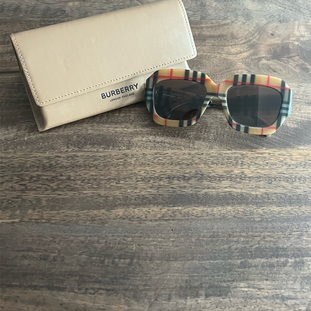 Burberry Sunglasses - classic plaid, brand new!
